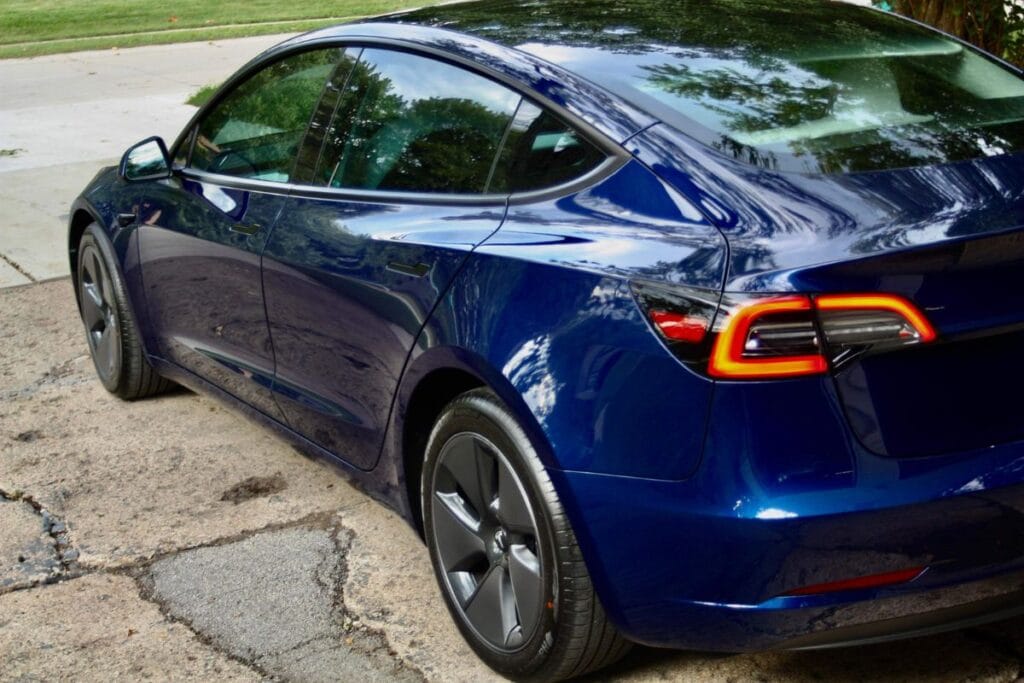 ceramic coating vs. waxing which is better for your vehicle 1